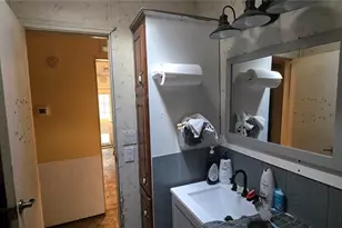 1329 NW 18th Way, Bell, FL 32619 - Photo 8