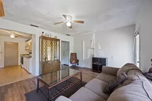 902 27th St E, Bradenton, FL 34208 - Photo 28