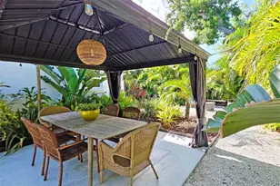 3419 Chapel Dr, Sarasota, FL 34234 - Photo 30