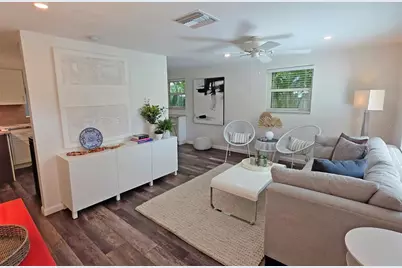 3419 Chapel Drive, Sarasota, FL 34234 - Photo 4