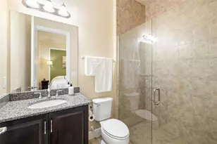 10730 Ironbridge Dr, Venice, FL 34293 - Photo 32