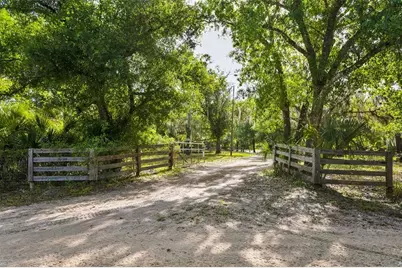 8096 SW Golden Glade Avenue, Arcadia, FL 34266 - Photo 12