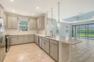 10089 Morning Mist Ln Ln, Sarasota, FL 34241 - Photo 10