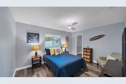 5219 Inverness Drive, Sarasota, FL 34243 - Photo 12