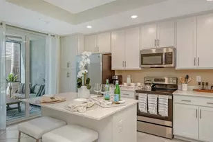 12390 Wellen Golf St, Venice, FL 34293 - Photo 16