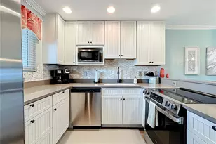 1801 Gulf Dr N, Bradenton Beach, FL 34217 - Photo 10