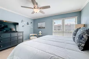 1801 Gulf Dr N, Bradenton Beach, FL 34217 - Photo 18