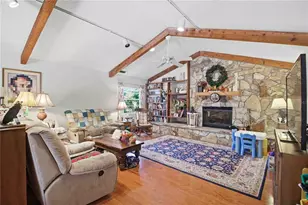 3951 Country View Dr, Sarasota, FL 34233 - Photo 4