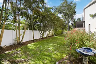 3951 Country View Dr, Sarasota, FL 34233 - Photo 24