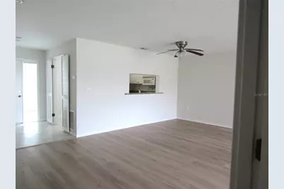 3010 Ringwood Meadow #6, Sarasota, FL 34235 - Photo 12