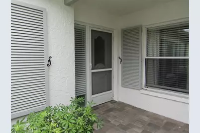 3010 Ringwood Meadow #6, Sarasota, FL 34235 - Photo 2