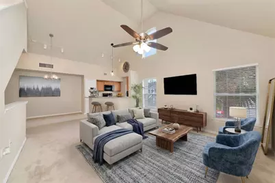 5560 Rosehill Road #201, Sarasota, FL 34233 - Photo 2