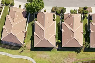 6922 Woodmore Terrace, Lakewood Ranch, FL 34202 - Photo 34