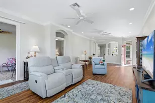 6922 Woodmore Terrace, Lakewood Ranch, FL 34202 - Photo 10