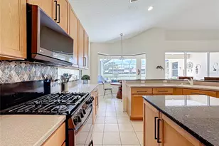 6388 Rookery Cir, Bradenton, FL 34203 - Photo 12