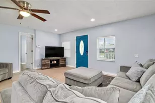 3018 Arlington St, Sarasota, FL 34239 - Photo 8