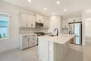 17682 Sylvester Dr, Venice, FL 34293 - Photo 8