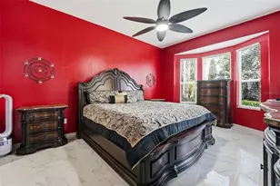 132 Tall Trees Ct, Sarasota, FL 34232 - Photo 18