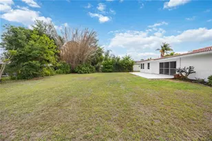 2501 Cass St, Sarasota, FL 34231 - Photo 44