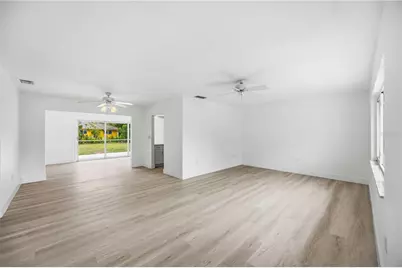 2501 Cass Street, Sarasota, FL 34231 - Photo 6