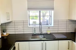 2903 63rd St W, Bradenton, FL 34209 - Photo 4