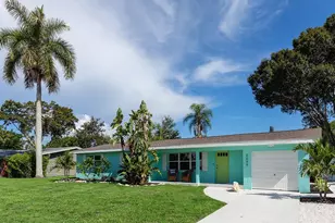 3049 Wood St, Sarasota, FL 34237 - Photo 2