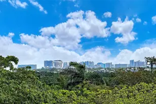 1800 Benjamin Franklin Dr, Sarasota, FL 34236 - Photo 8