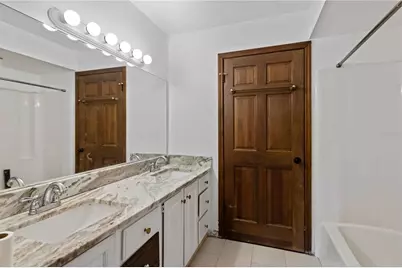 7535 Castle Drive, Sarasota, FL 34240 - Photo 40