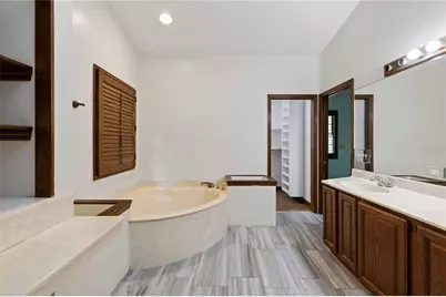 7535 Castle Drive, Sarasota, FL 34240 - Photo 22