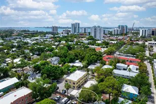 325 Ohio Pl, Sarasota, FL 34236 - Photo 10