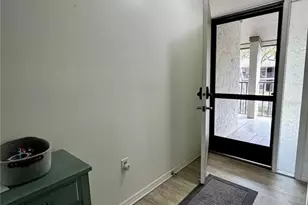 3031 Quail Hollow, Sarasota, FL 34235 - Photo 2