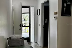 3031 Quail Hollow, Sarasota, FL 34235 - Photo 4