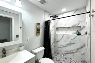 3031 Quail Hollow, Sarasota, FL 34235 - Photo 18