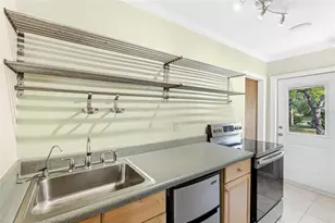 5272 Box Turtle Cir, Sarasota, FL 34232 - Photo 30