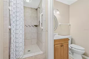 5272 Box Turtle Cir, Sarasota, FL 34232 - Photo 40