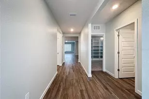 3707 Hatchery Wy, Bradenton, FL 34211 - Photo 2