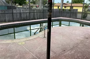 8035 Laurel Vista Loop, Port Richey, FL 34668 - Photo 2