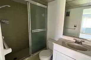 1428 56th St W, Bradenton, FL 34209 - Photo 8