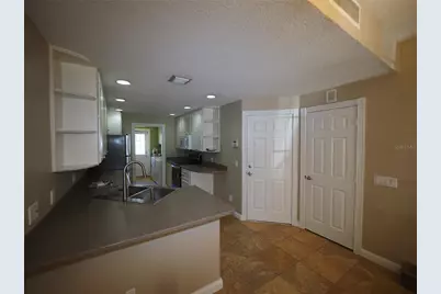 1649 Napoli Drive W, Sarasota, FL 34232 - Photo 4