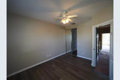 1649 Napoli Drive W, Sarasota, FL 34232 - Photo 24