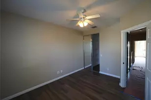 1649 Napoli Dr W, Sarasota, FL 34232 - Photo 24