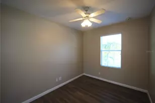 1649 Napoli Dr W, Sarasota, FL 34232 - Photo 26