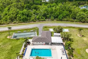 12538 SW Kingsway Cir, Lake Suzy, FL 34269 - Photo 44