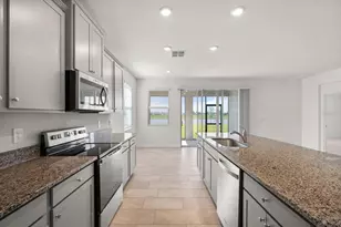 17738 Pastureland Ave, Lakewood Ranch, FL 34211 - Photo 10