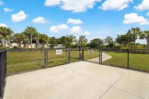 5715 Woodland Sage Dr, Sarasota, FL 34238 - Photo 80