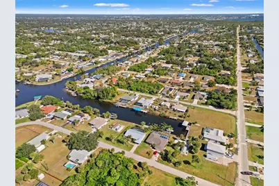 18254 Bracken Circle, Port Charlotte, FL 33948 - Photo 12