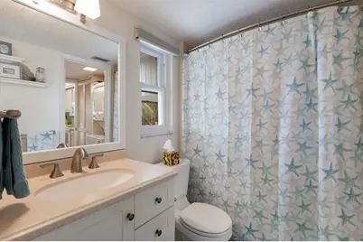 205 Highland Avenue #2, Bradenton Beach, FL 34217 - Photo 20