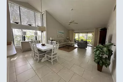 4562 Kingsmere #41, Sarasota, FL 34235 - Photo 2