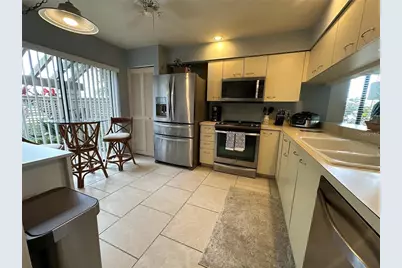 4562 Kingsmere #41, Sarasota, FL 34235 - Photo 4