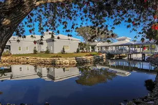 832 Carnoustie Dr, Venice, FL 34293 - Photo 38